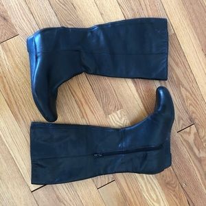 Indigo by CLARKS black leather boots